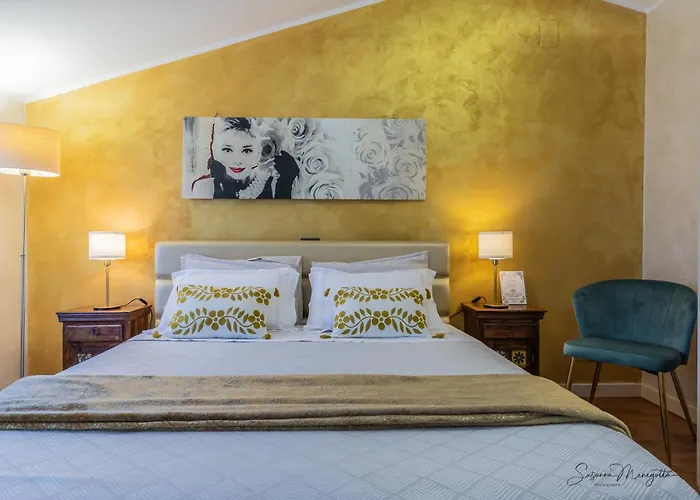 Anis Nocleg ze śniadaniem