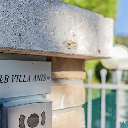 Anis B&B